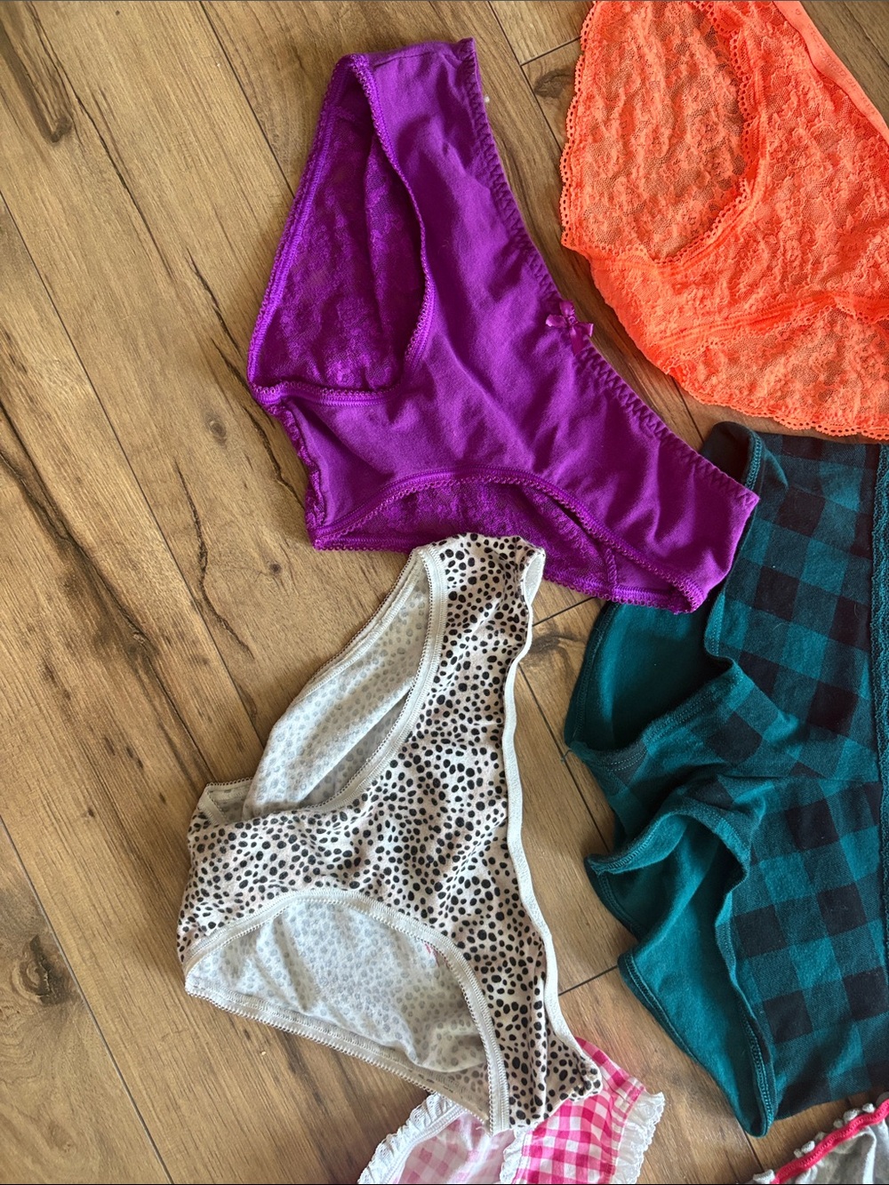 NWOT Victoria Secret Panty Bundle - Picture 5 of 5